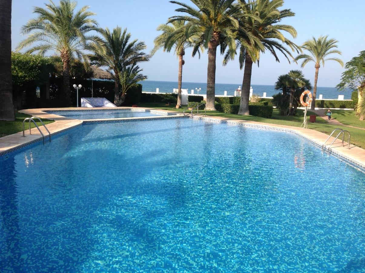 Urbanizacion Primera Linea De Playa Denia Dış mekan fotoğraf